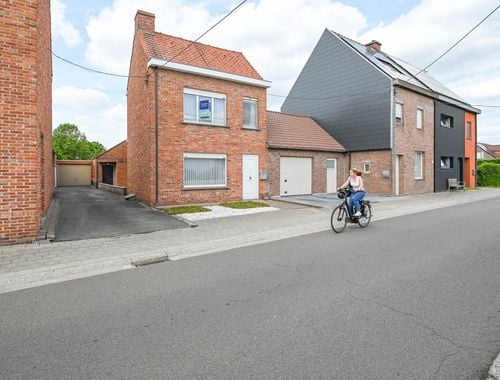                                         Maison à vendre à Desselgem, € 199.000
