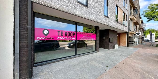 Bien professionnel à vendre à Brugstraat 69 boîte 1, 3550 Heusden