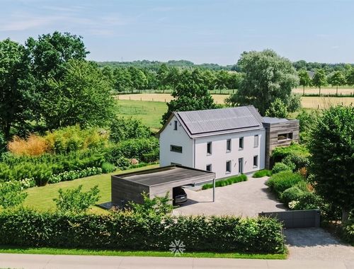                                         Villa te koop in Asper, € 1.095.000
