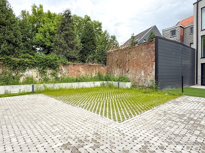 Garage à louer
                    à 9120 Beveren-Waas