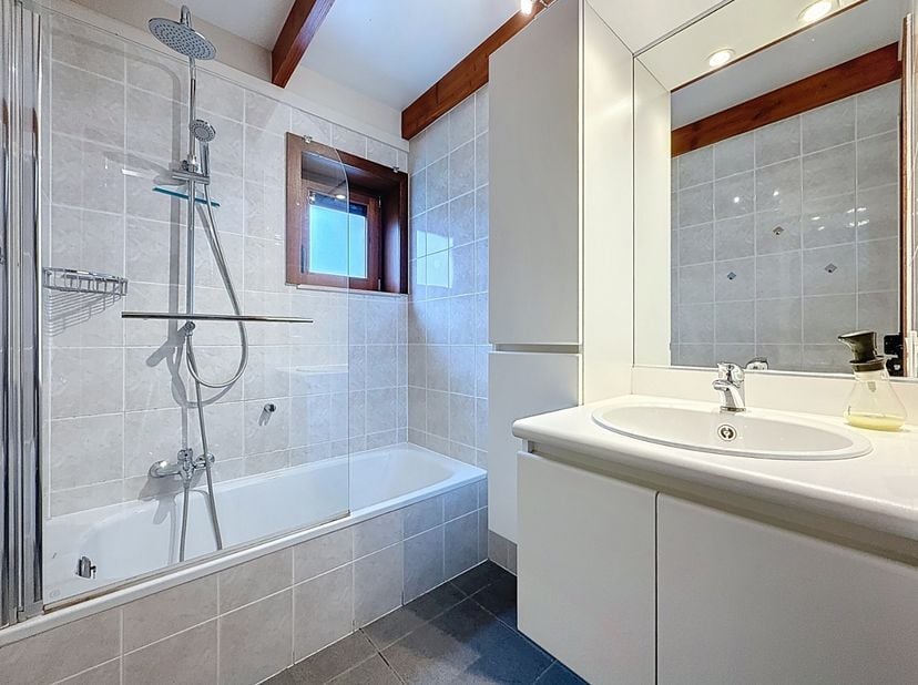 Vakantiewoning&amp;nbsp;gelegen, in een groene en rustige omgeving&amp;nbsp;in het domein Nieuwendamme op wandelafstand van de jachthaven&amp;nbsp;en het openbaar