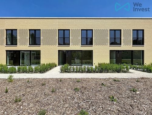                                         Woning te huur in Schaarbeek, € 1.995
