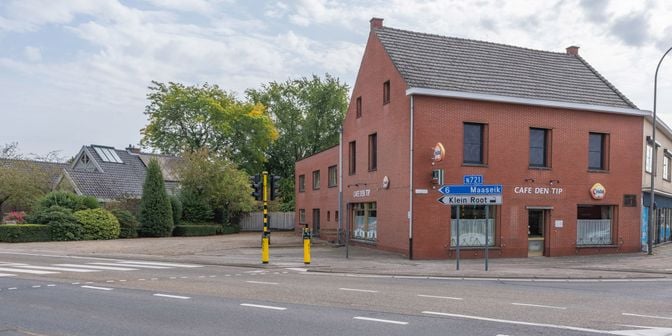 Bedrijfsvastgoed te koop in Ophovenstraat 120, 3680 Neeroeteren