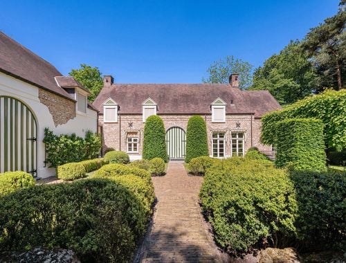                                         Villa à vendre à Kapellen, € 1.695.000
