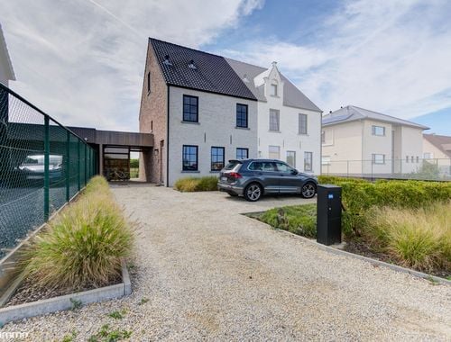                                         Maison unifamiliale à louer à Martenslinde, € 1.450
