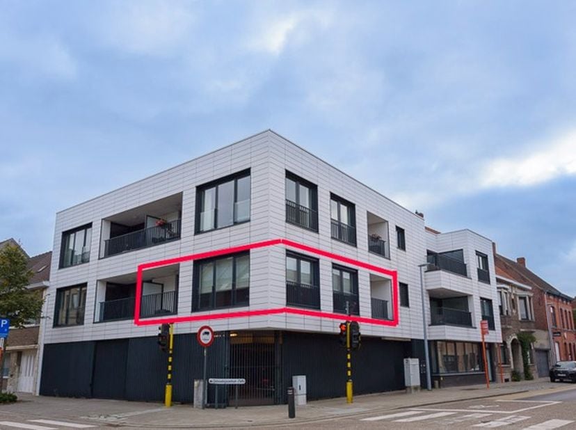 Appartement à louer
                    à 8540 Deerlijk