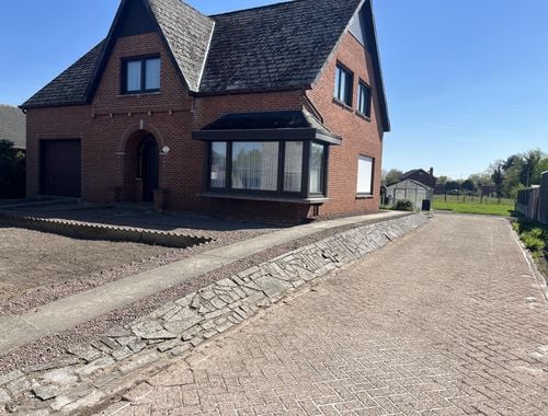                                         Maison à vendre à Lommel, € 310.000
