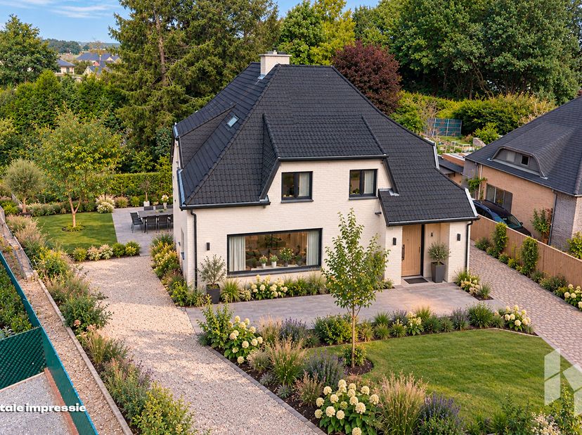 Huis te koop in Paardskerkhofstraat 7,
                    3910 Sint-Huibrechts-Lille