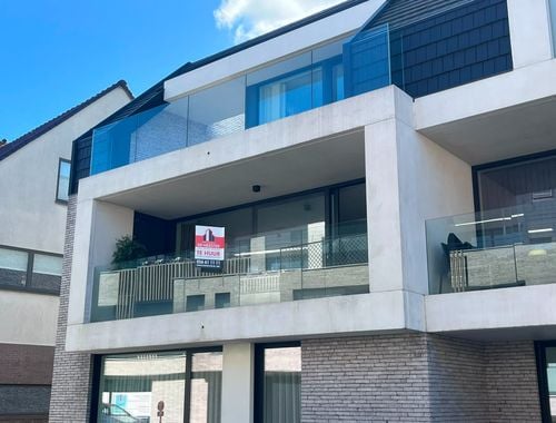                                         Appartement à louer à Waregem, € 890
