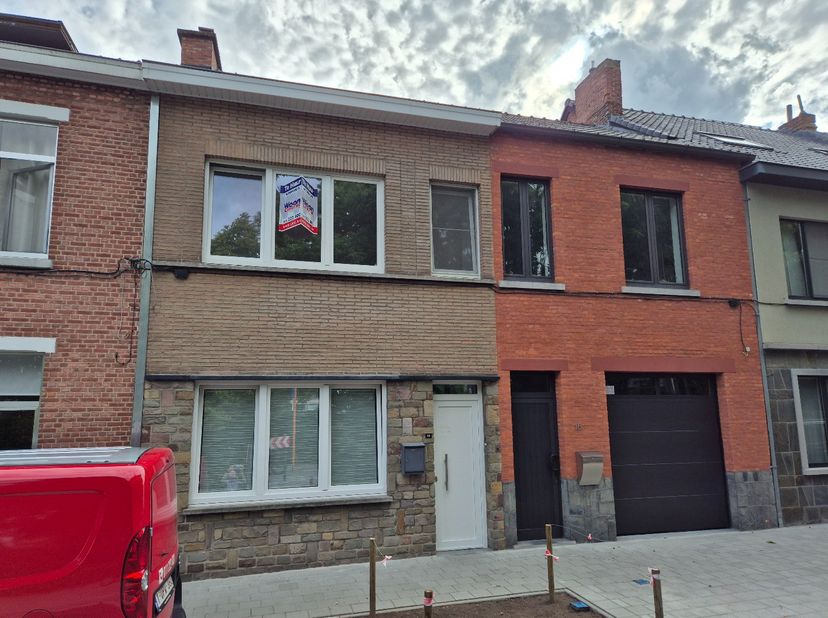 Huis te huur in Vlindersstraat 14,
                    3500 Hasselt