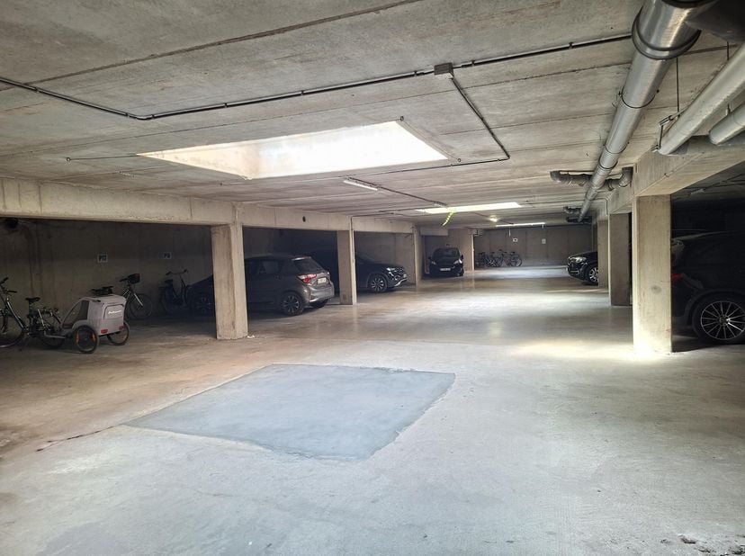 Garage à louer à Kapucijnenvoer 12,
                    3000 Leuven