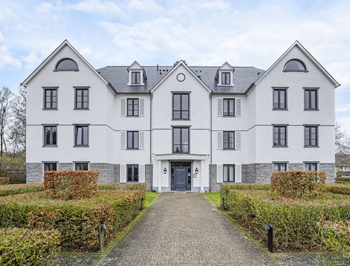                                         Gelijkvloers app. te koop in Heusy, € 380.000
