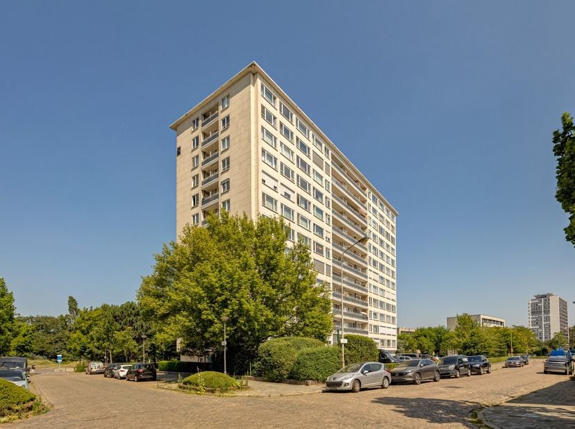 Appartement te koop in Rodekruislaan 5 bus 53,
                    2600 Berchem