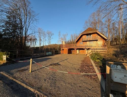                                         Chalet te koop in Wéris, € 320.000
