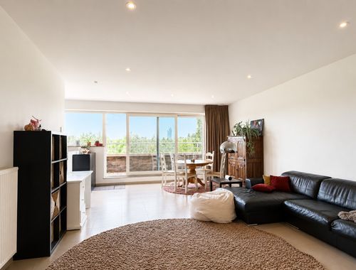                                         Penthouse à louer à Zwijnaarde, € 1.250
