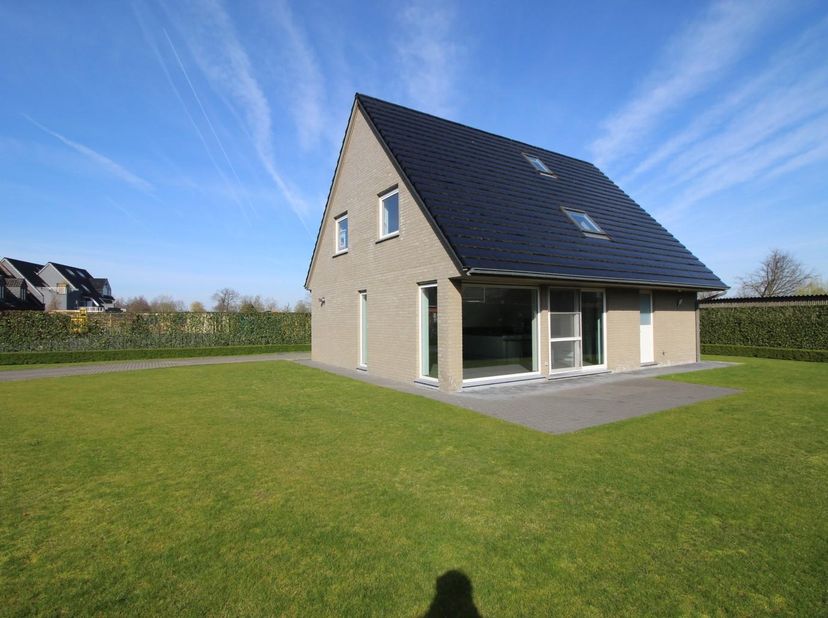Huis te huur in Den Beer 8 bus a,
                    9840 Zevergem