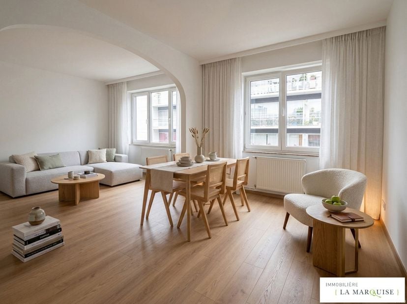 À la recherche d’un appartement confortable et parfaitement desservi ? Ce charmant appartement une chambre, situé au premier étage d’un petit immeuble