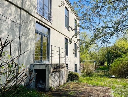                                         Appartementsgebouw te koop in Couture-Saint-Germain, € 1.320.000
