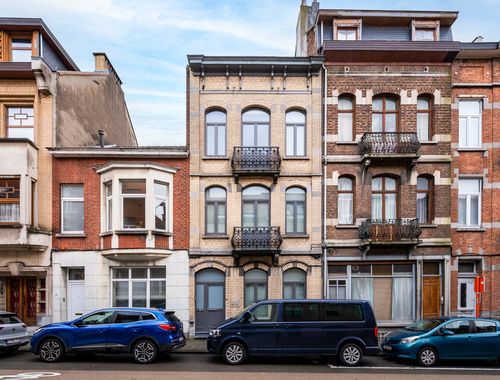                                         Woning te koop in Schaarbeek, € 795.000
