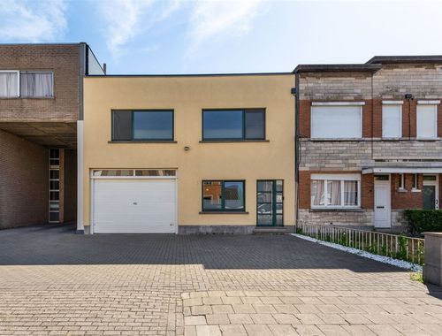                                         Gemengd gebruik te koop in Lier, € 699.000
