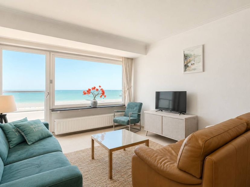 Instapklare studio met aparte slaaphoek te koop in de residentie Rembrandt gelegen te Nieuwpoort, Zeedijk 22. Deze studio bevindt zich op de achtste v