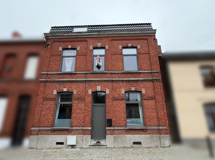 Huis te koop in Rue de Saint-Amand 30,
                    7603 Bon-Secours