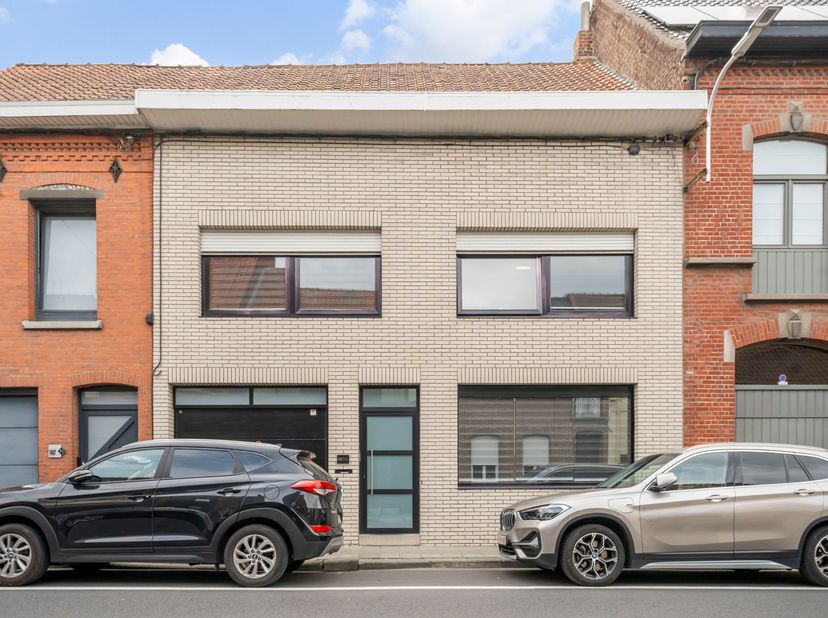 Huis te koop in Roeselarestraat 53,
                    8560 Wevelgem
