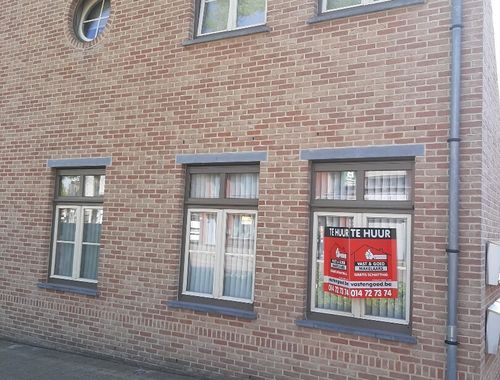                                         Gelijkvloers app. te huur in Geel, € 720
