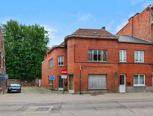                                         Maison à vendre à Sint-Truiden, € 169.000

