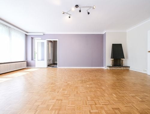                                         Appartement à louer à Koekelberg, € 1.500
