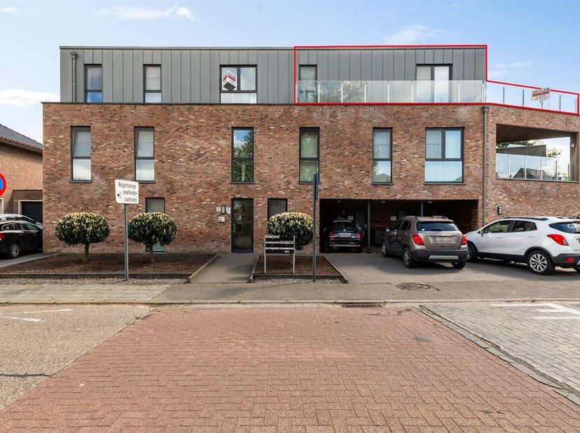 Appartement d'une chambre à coucher à haute performance énergétique avec terrasse dans le centre ville de Herenthout<br />
Situation : Situé en plein