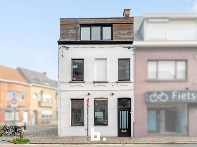 Huis te koop in Kortrijksestraat 353,
                    8501 Heule