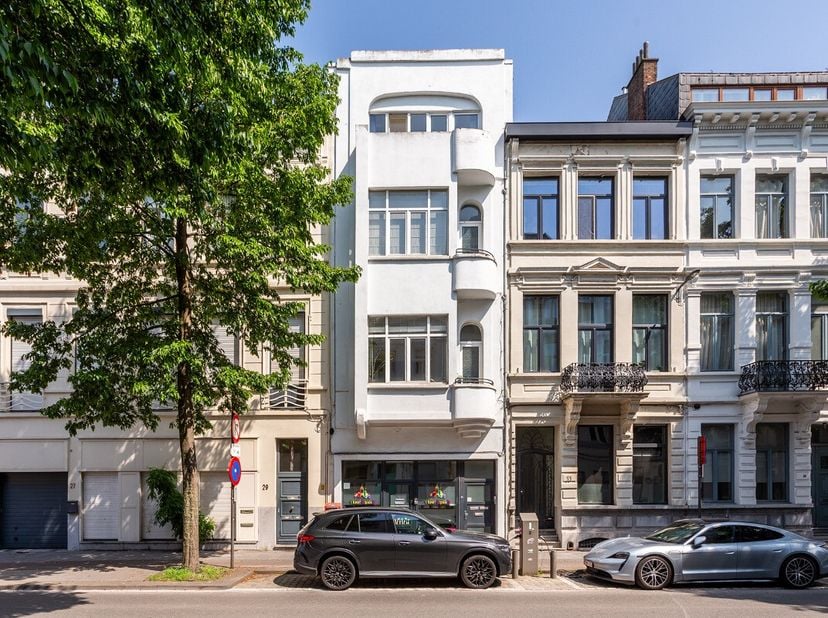 Appartement à vendre à Montignystraat 31,
                    2018 Antwerpen