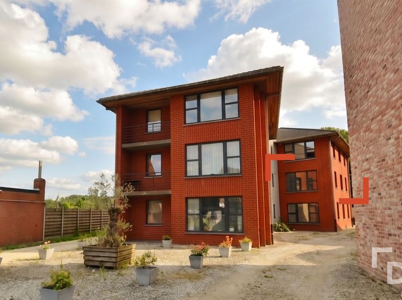 Appartement à louer
                    à 8980 Geluveld