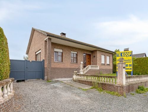                                         Eengezinswoning te koop in Meerbeke, € 417.000

