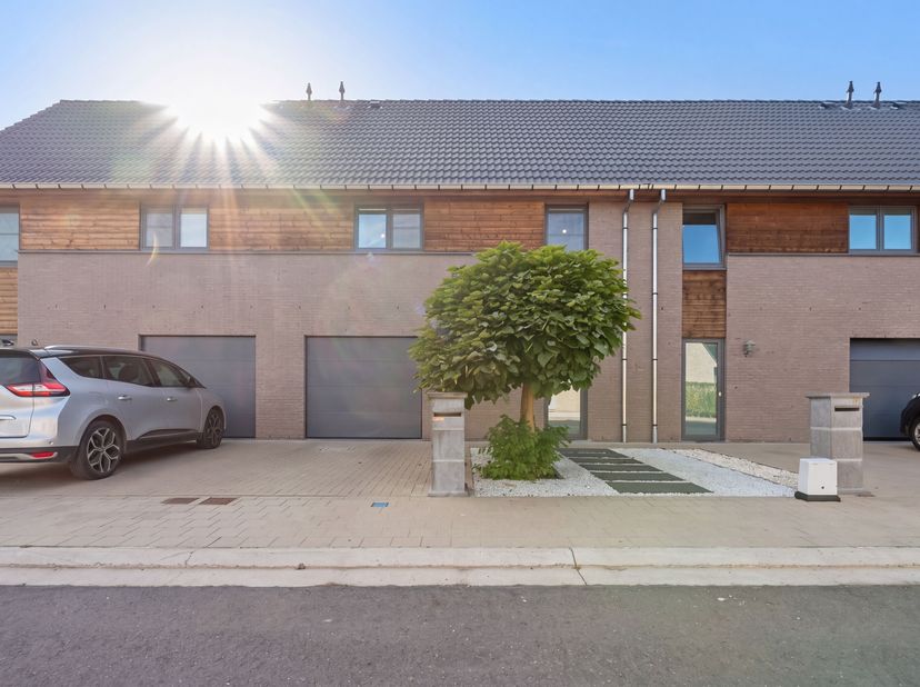 Huis te koop in Karrestraat 91,
                    8560 Moorsele
