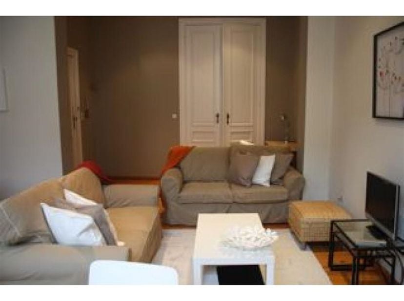 Appartement te huur in Rue de Tenbosch 137,
                    1050 Elsene
