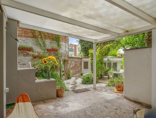                                         Gelijkvloers app. te koop in Sint-Lambrechts-Woluwe, € 490.000
