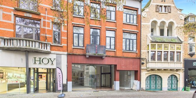 Bedrijfsvastgoed te huur in Sint-Martenplein 4 bus 001, 3800 Sint-Truiden