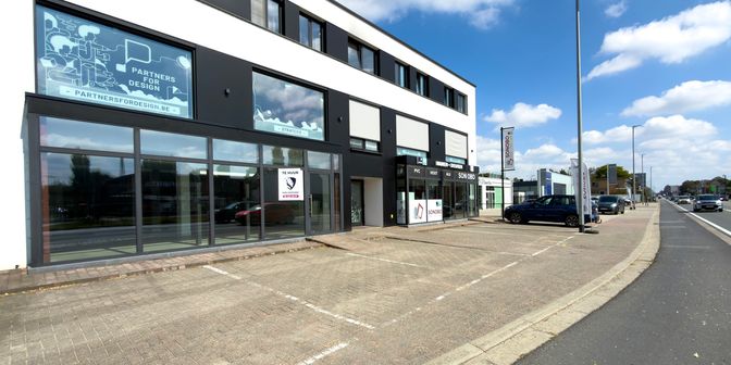 Bedrijfsvastgoed te huur in Gentsesteenweg 75, 9800 Deinze