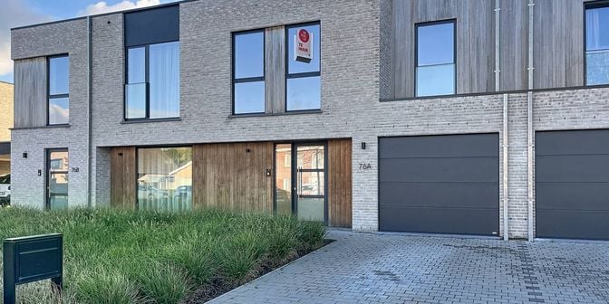 Huis te huur in Ruddervoordsestraat 76 bus A, 8210 Zedelgem