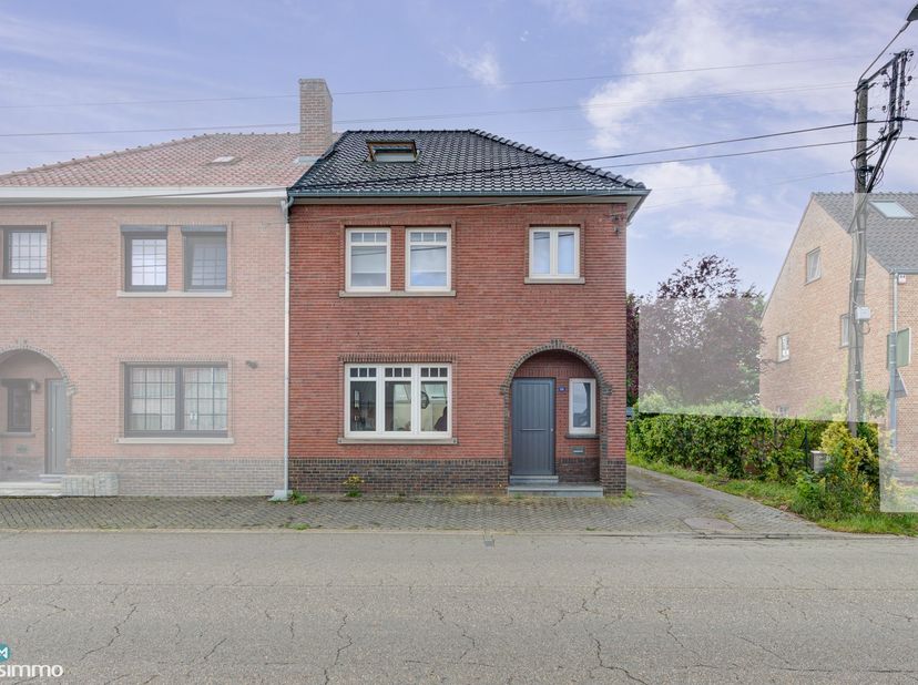 Maison à louer
                    à 3740 Bilzen