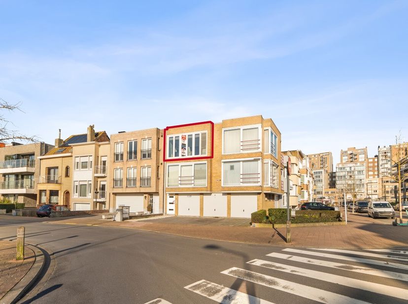Blankenberge: Appartement prêt à emménager avec 1 chambre à vendre à distance de marche de la mer! Dans la paisible Koninginlaan, nous trouvons cet ap