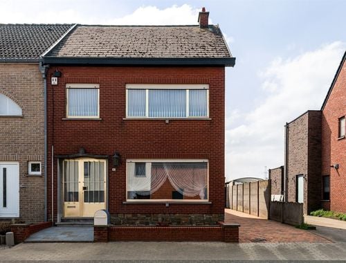                                         Eengezinswoning te koop in Leest, € 325.000
