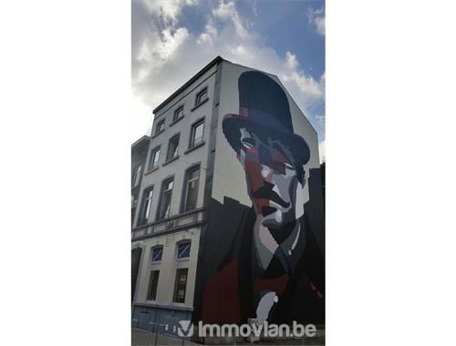                                         Appartement à louer à Charleroi, € 600

