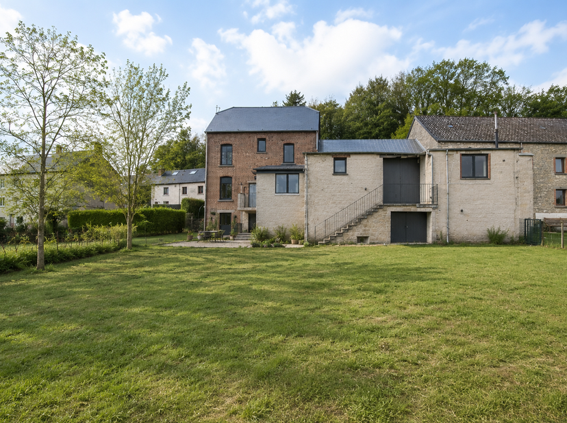 Huis te koop in ,
                    5650 Yves-Gomezée
