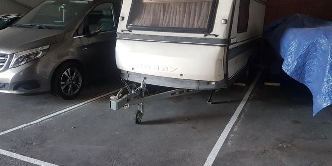 Garage te huur in Leegstraat 222, 8780 Oostrozebeke