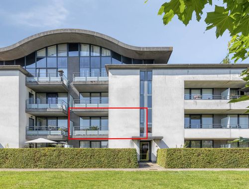                                         Appartement te koop in Sint-Kruis, € 270.000
