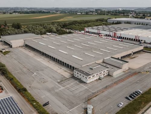                                         Opslagplaats te huur in Courcelles, € 77.925

