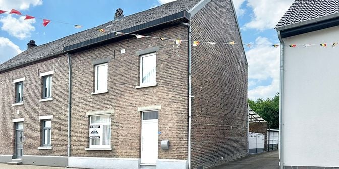 Huis te koop in Sint-Pietersstraat 107, 3630 Leut